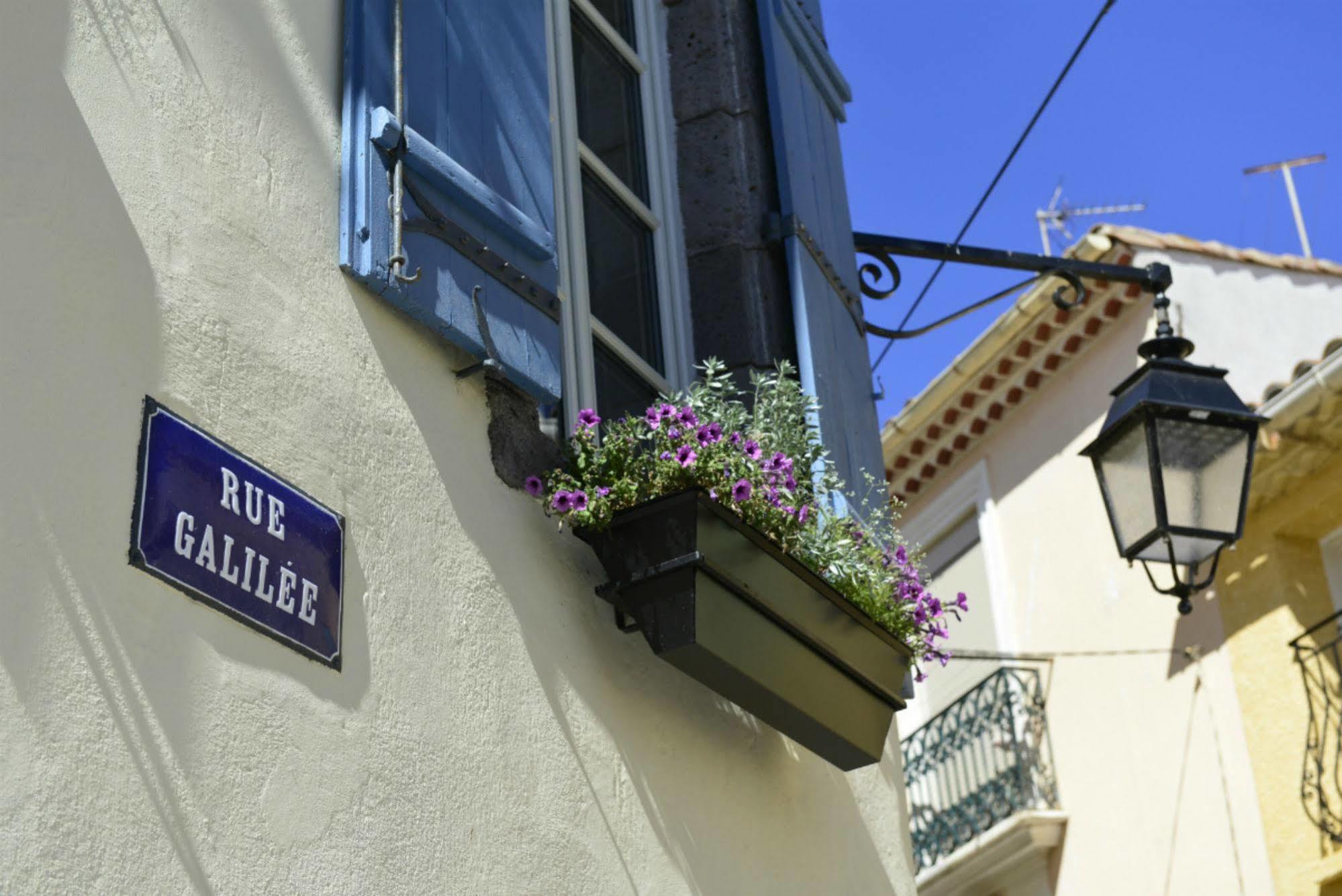 Rue Galilee Acomodação com café da manhã Marseillan  Exterior foto